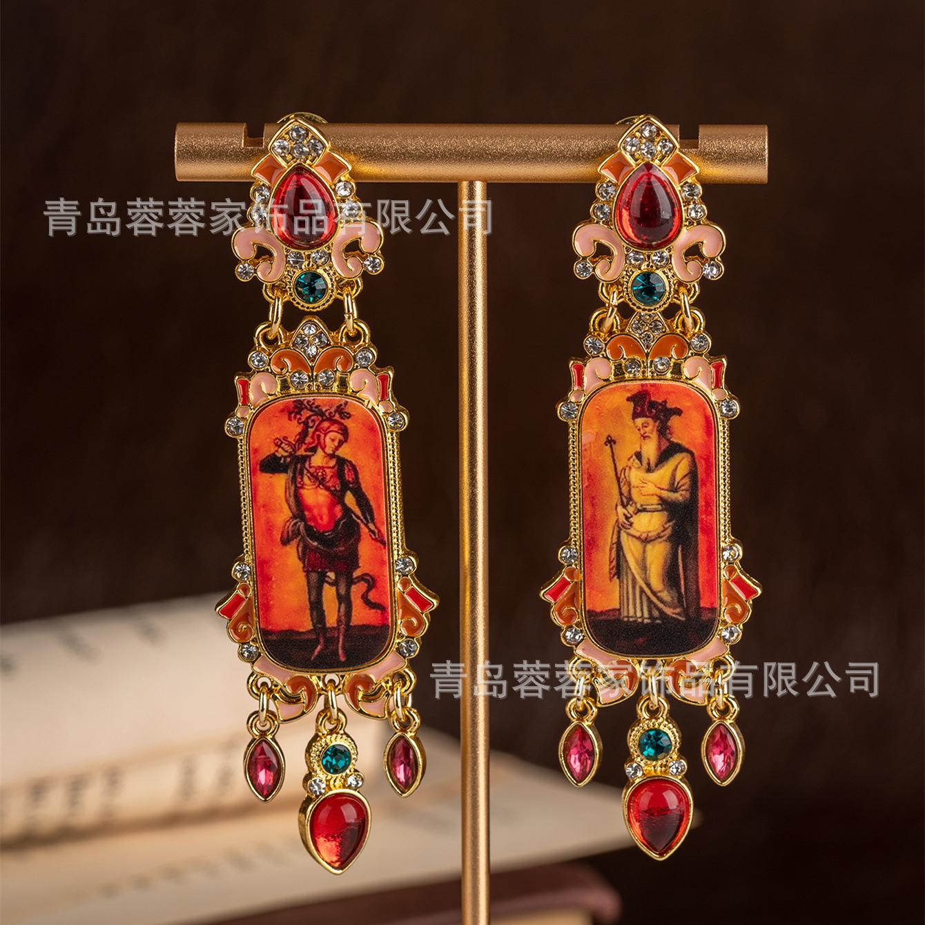 Italian Retro Court Style European Antique Jewelry Design Classical Gorgeous Medieval Vintage Characteristic Earrings
Italian Retro Court Style European Antique Jewelry Design Classical Gorgeous Medieval Vintage Characteristic Earrings