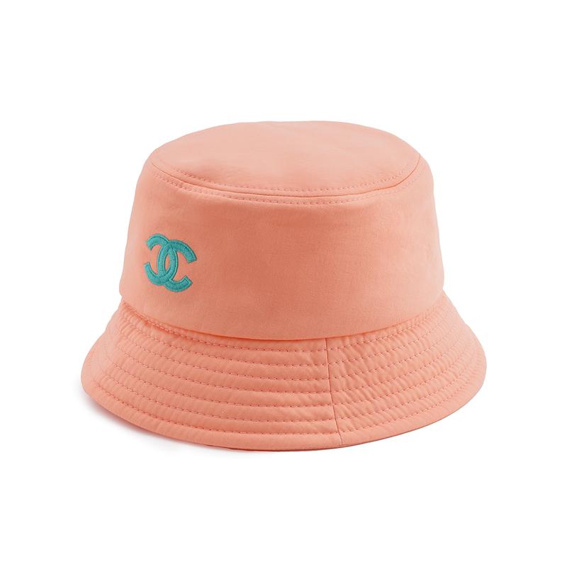 CHANEL Bucket Double C embroidery cotton fisherman hat same style for men and women orange помаранчевий
CHANEL Bucket Double C embroidery cotton fisherman hat same style for men and women orange помаранчевий