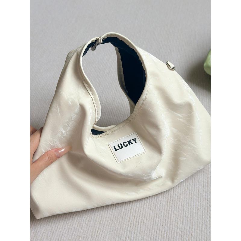 Технология водонепроницаемая новая сумка-пельмень высококлассная бархатно-красная сумка нишевый дизайн портативная женская сумка белый
Технология водонепроницаемая новая сумка-пельмень высококлассная бархатно-красная сумка нишевый дизайн портативная женская сумка белый