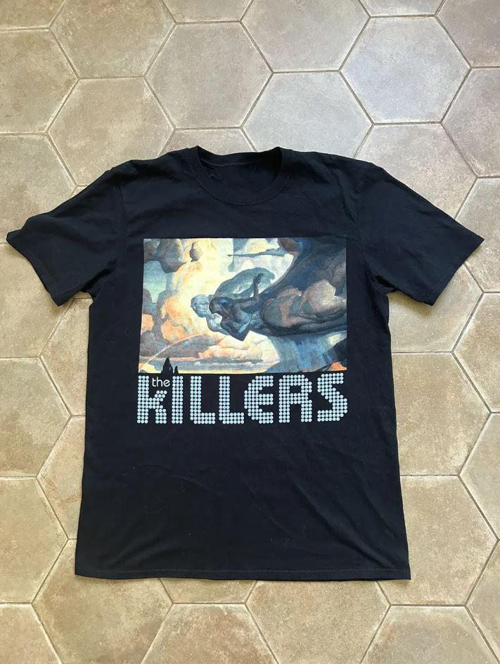 THE KILLERS TOUR T-Shirt Short Sleeve Black Cotton Unisex DI620 Unisex T-Shirt XXXXL
THE KILLERS TOUR T-Shirt Short Sleeve Black Cotton Unisex DI620 Unisex T-Shirt XXXXL