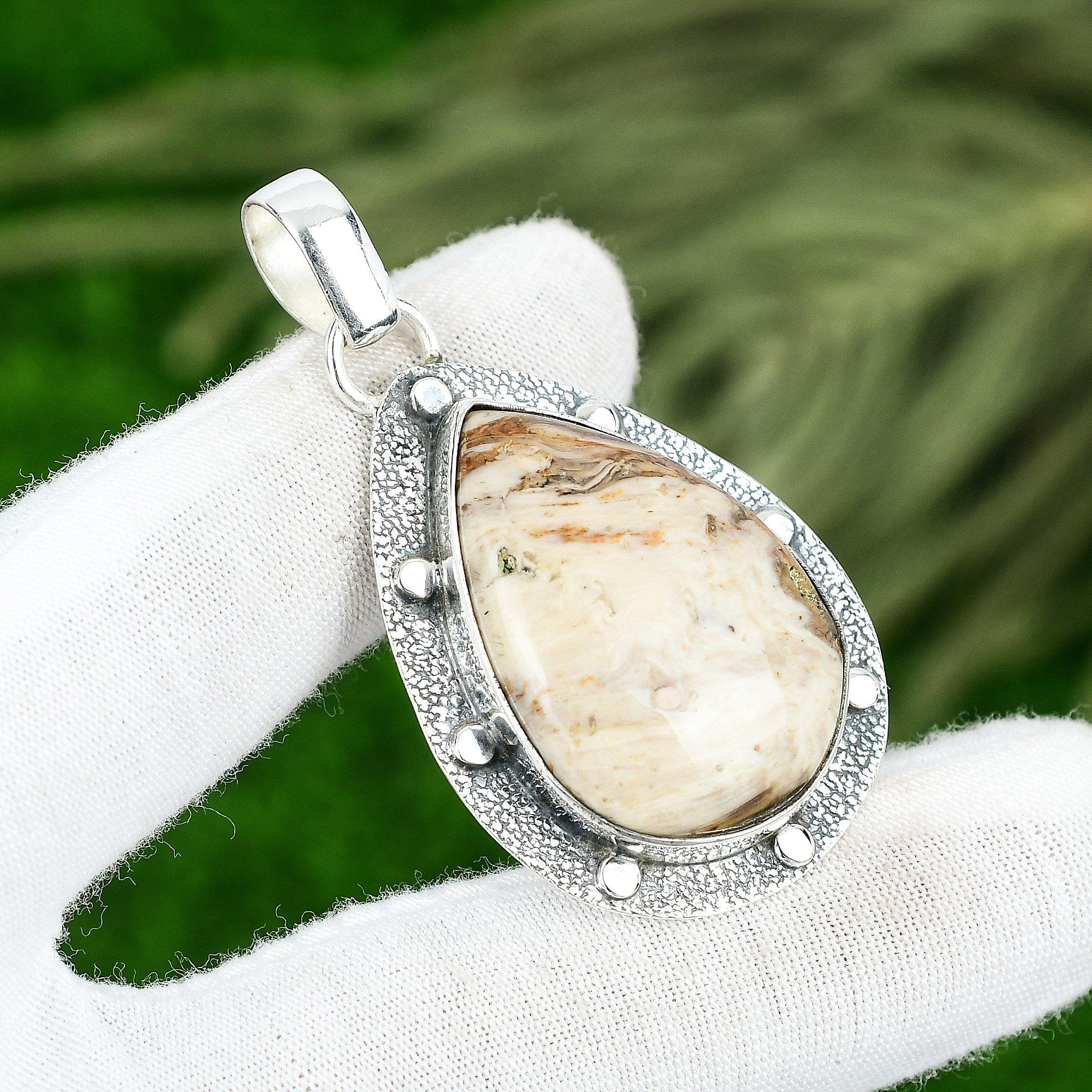 Memorial Day Deal Natural Wild Horse Wedding Bezel Pendant Jewelry 925 Silver
Memorial Day Deal Natural Wild Horse Wedding Bezel Pendant Jewelry 925 Silver