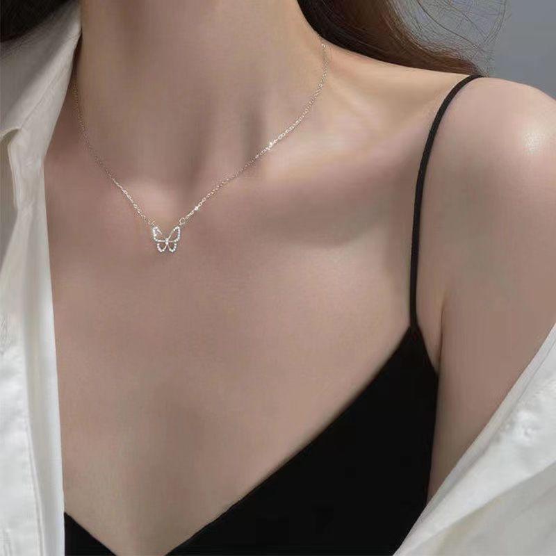 Butterfly Necklace for Women - Summer Light Luxury Clavicle Chain, New 2023 Fairy Style Gift for Girlfriend
Butterfly Necklace for Women - Summer Light Luxury Clavicle Chain, New 2023 Fairy Style Gift for Girlfriend