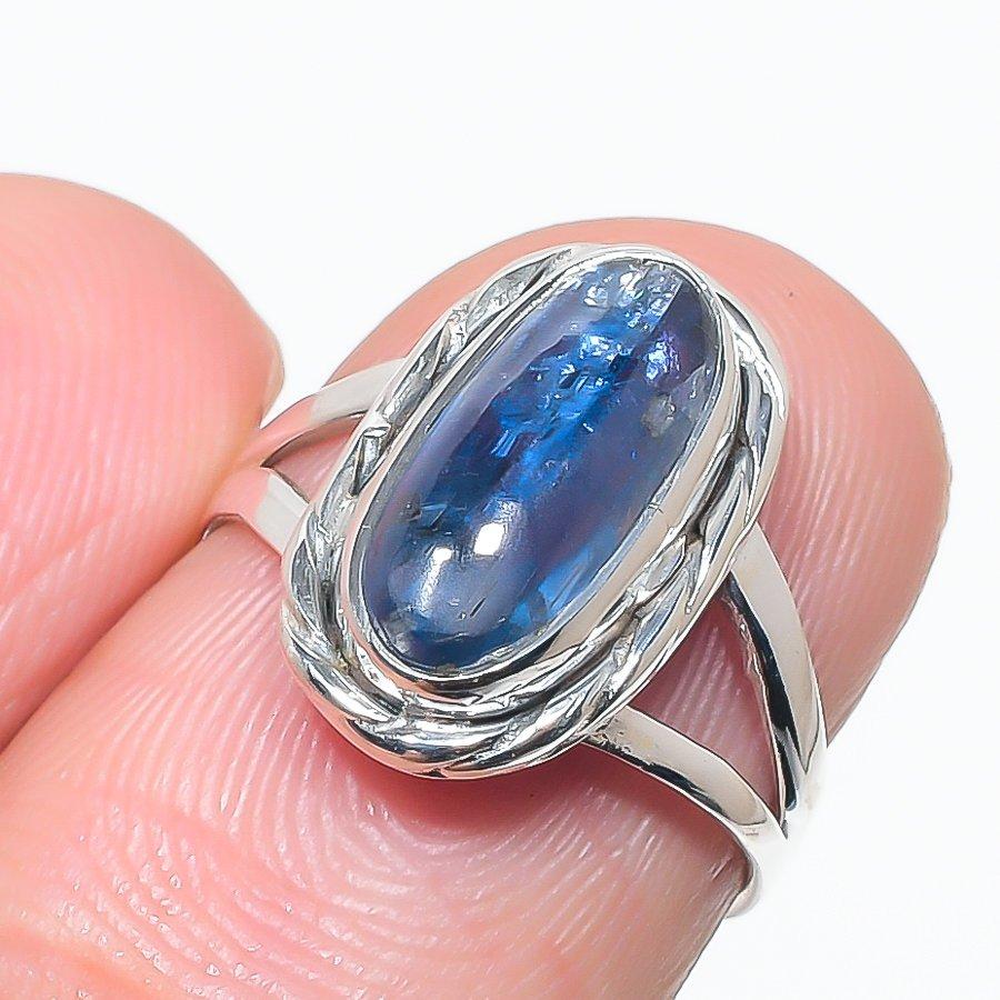 Natural Blue Kyanite Gemstone Handmade 925 Solid Silver Jewelry Ring Size 6 r9l98
Natural Blue Kyanite Gemstone Handmade 925 Solid Silver Jewelry Ring Size 6 r9l98