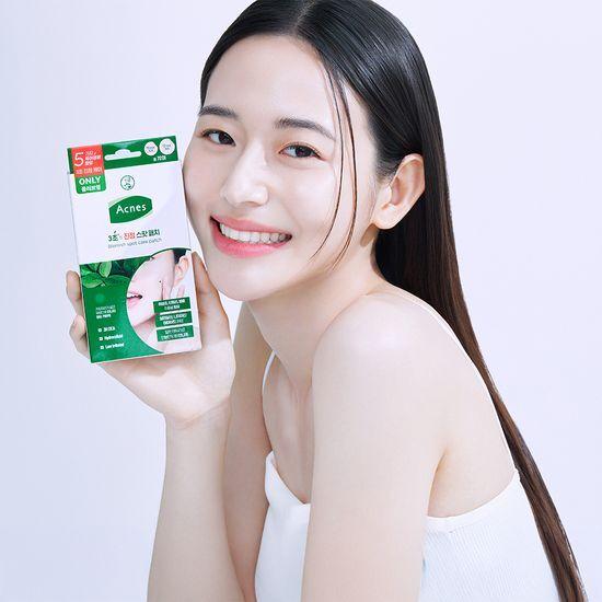 Acne 3-Second Soothing Spot Patch 72 Sheets + 18 Sheets Increased
Acne 3-Second Soothing Spot Patch 72 Sheets + 18 Sheets Increased