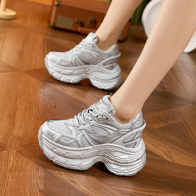 Mesh platform dad shoes women s spring new fashionable versatile breathable casual sports shoes inner height increase women s shoes 34 серебряный серый
Mesh platform dad shoes women s spring new fashionable versatile breathable casual sports shoes inner height increase women s shoes 34 серебряный серый