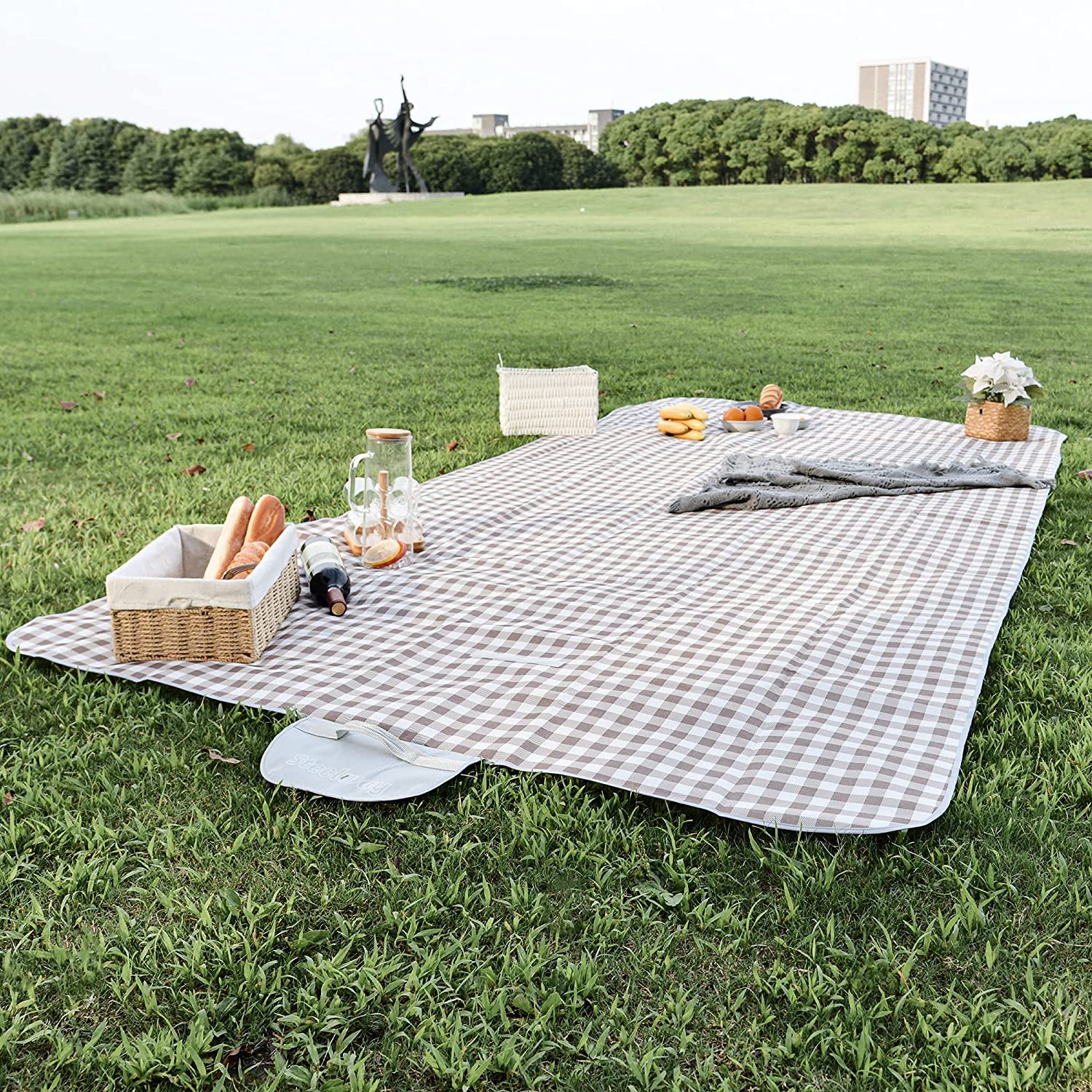 Large Picnic Pool Checkered Picnic Picnic Cherry Blossom Outdoor Sheet, Waterproof, Mat, Beach, Thick, Pattern, Foldable, Sheet, Mat, Portable,
Large Picnic Pool Checkered Picnic Picnic Cherry Blossom Outdoor Sheet, Waterproof, Mat, Beach, Thick, Pattern, Foldable, Sheet, Mat, Portable,