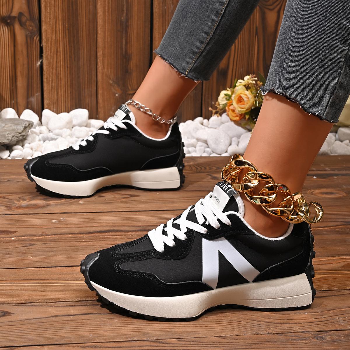 Women Sneakers New Casual Versatile Thick-soled Running Sneakers Women Fashionable High-quality Luxury Lace-up Shoes Women 41 чёрный
Women Sneakers New Casual Versatile Thick-soled Running Sneakers Women Fashionable High-quality Luxury Lace-up Shoes Women 41 чёрный