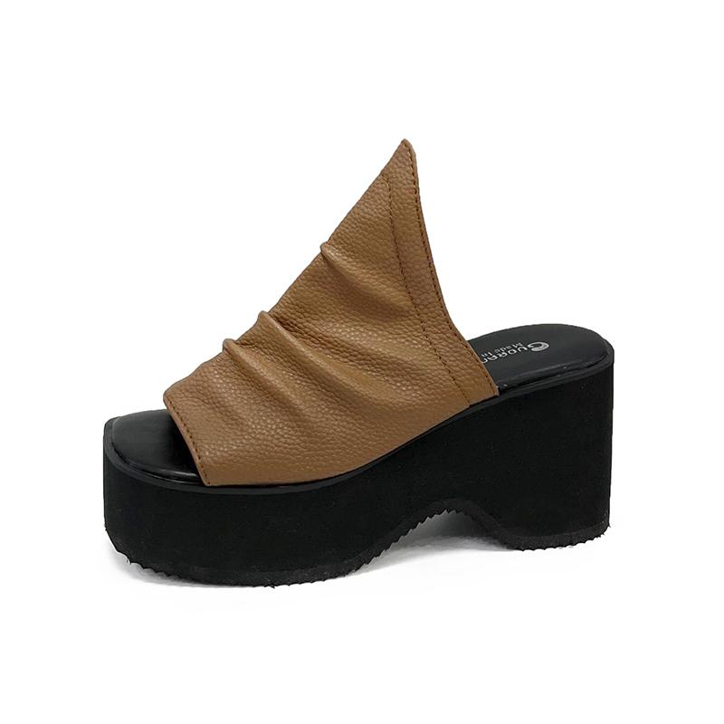 Fashion Super High Heels Slippers Women s New Summer Wear Fashion Printed All-in-one Thick Sole Non-slip Wedge Flip-flops 43 коричневый
Fashion Super High Heels Slippers Women s New Summer Wear Fashion Printed All-in-one Thick Sole Non-slip Wedge Flip-flops 43 коричневый