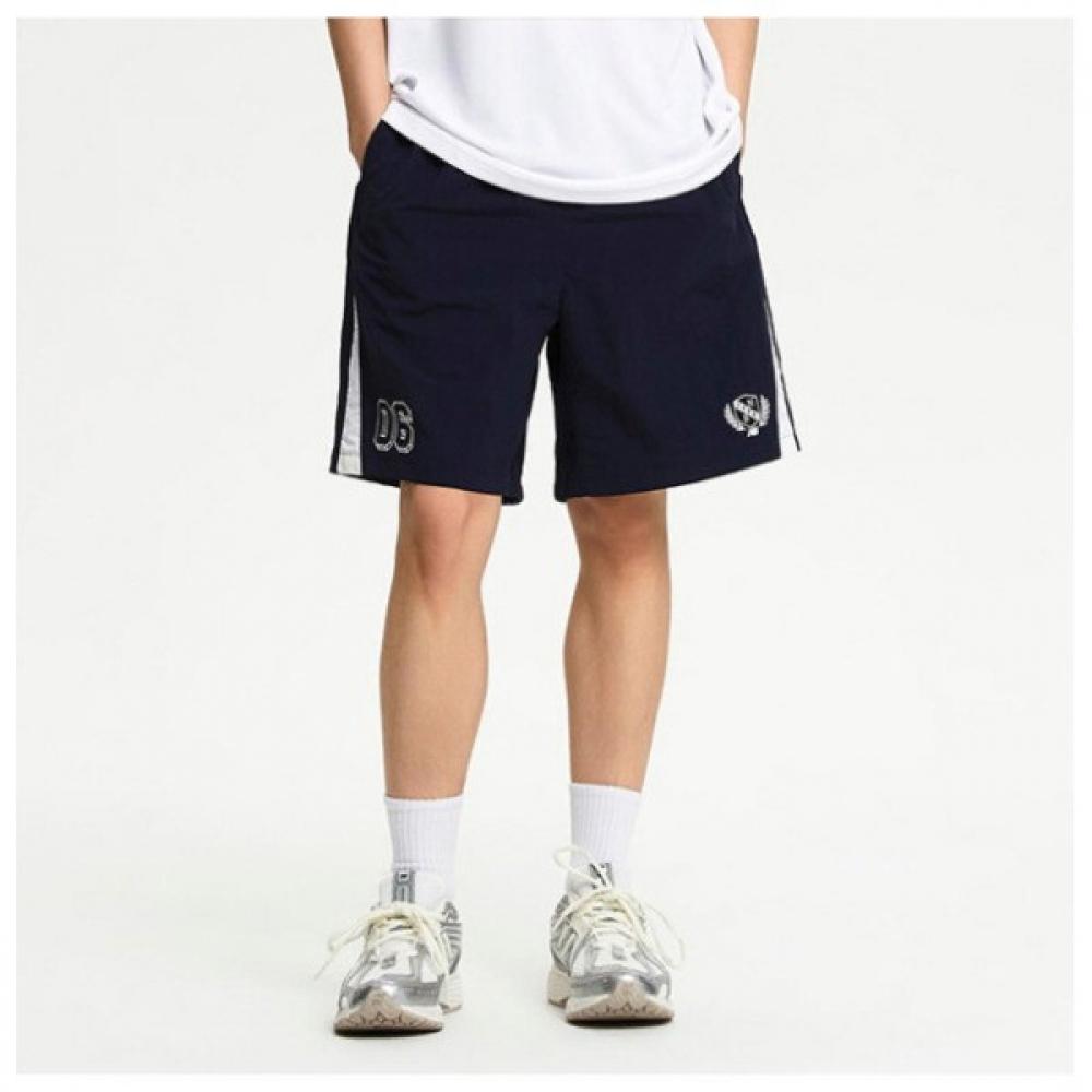 New Balance Shorts Lqj Nbnve2a413 59 Uni Nbsc 4 Part 5 Graphic Shorts Navy series/80
New Balance Shorts Lqj Nbnve2a413 59 Uni Nbsc 4 Part 5 Graphic Shorts Navy series/80