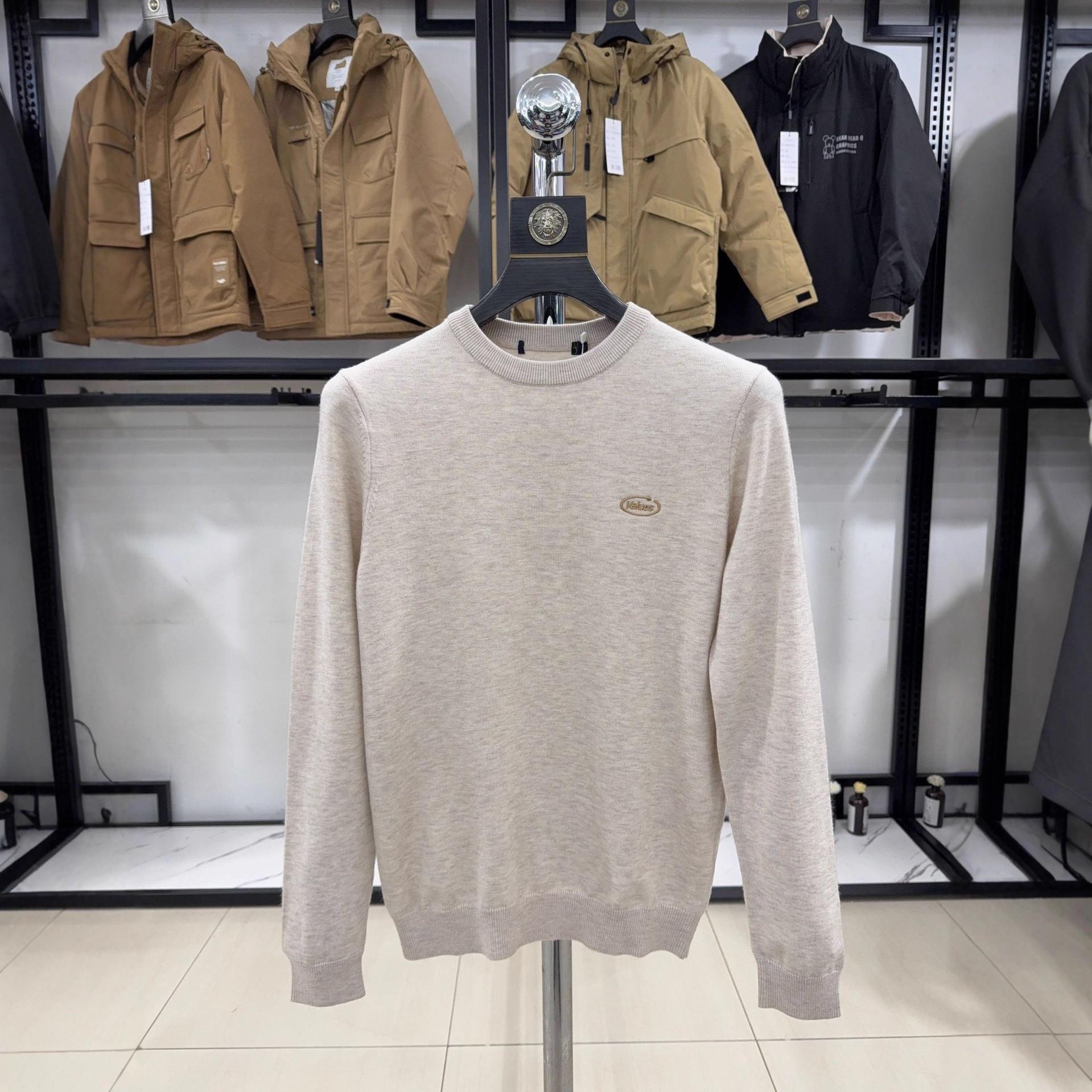 H Brand Minimalist Men s Round Neck Knit Sweater - Casual, Versatile, Comfortable 175 (130-145 lbs)
H Brand Minimalist Men s Round Neck Knit Sweater - Casual, Versatile, Comfortable 175 (130-145 lbs)