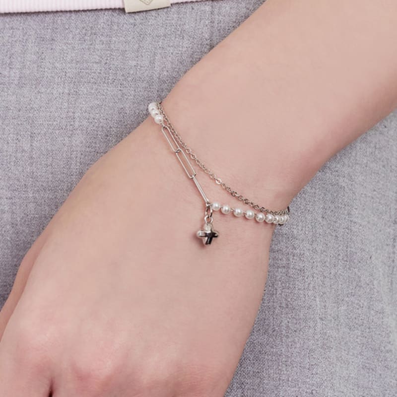 ENGBROX mirage pearl chain bracelet gold
ENGBROX mirage pearl chain bracelet gold