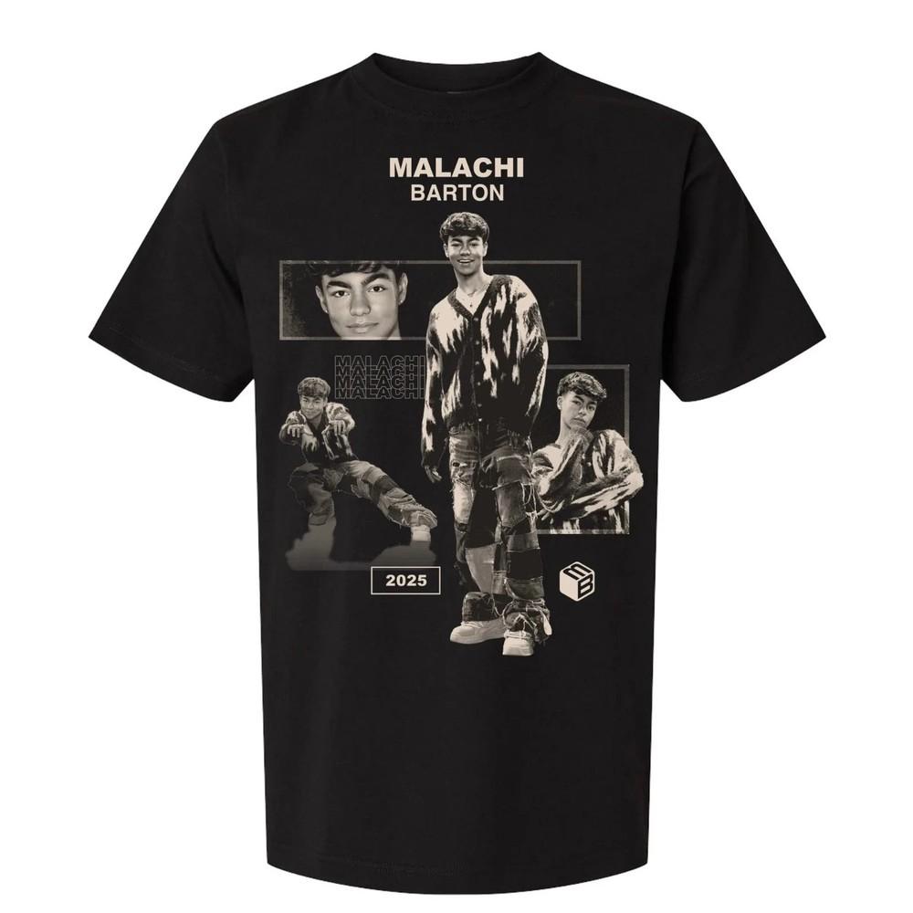 Descendants Zombies Worlds Collide Tour 2025 T-Shirt Malachi Barton Cast Tee. Unisex T-Shirt XXXXL
Descendants Zombies Worlds Collide Tour 2025 T-Shirt Malachi Barton Cast Tee. Unisex T-Shirt XXXXL
