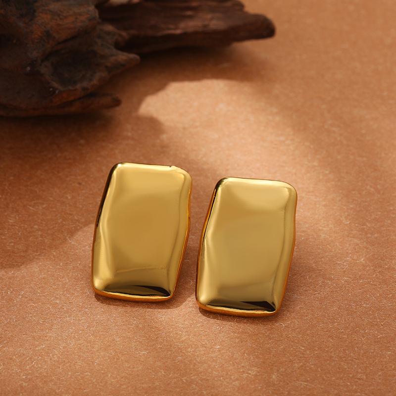 Vintage Inspired Flat Rectangle Design Glossy Earrings for Women Gold Color Thick Stud Earrings Fashion Zircon Bijoux Aros золотий
Vintage Inspired Flat Rectangle Design Glossy Earrings for Women Gold Color Thick Stud Earrings Fashion Zircon Bijoux Aros золотий