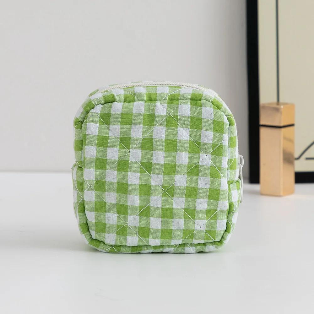 Women Tampon Storage Bag Case Sanitary Pad Pouch Napkin Cosmetic Bags Organizer Ladies Makeup Bag Tampon Holder Organizer Cocina 12.5x12.5x5cm
Women Tampon Storage Bag Case Sanitary Pad Pouch Napkin Cosmetic Bags Organizer Ladies Makeup Bag Tampon Holder Organizer Cocina 12.5x12.5x5cm