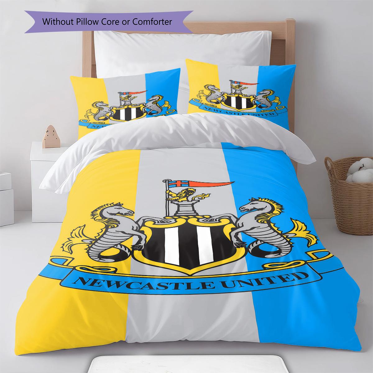 NUFC logo RugPattern Bedding Quilt Set Quilt Cover Pillowcase Home Decoration Birthday Gift (1 * duvet cover + 2 * pillowcase, without core) 250x220cm
NUFC logo RugPattern Bedding Quilt Set Quilt Cover Pillowcase Home Decoration Birthday Gift (1 * duvet cover + 2 * pillowcase, without core) 250x220cm