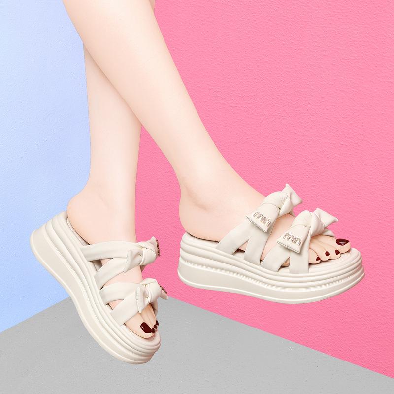 Bow versatile fashion cool slippers non-slip versatile casual summer wear high sense 39
Bow versatile fashion cool slippers non-slip versatile casual summer wear high sense 39