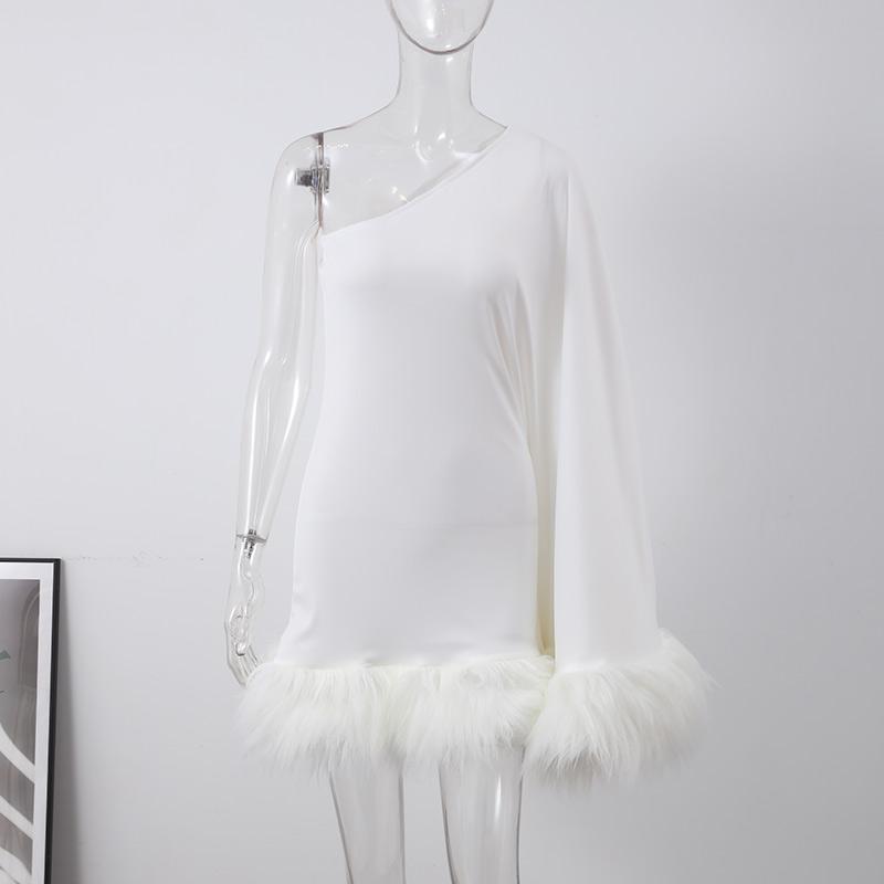 Пышное перьевое сексуальное платье на одно плечо для женщин, свободное, с длинным рукавом, с открытыми плечами, элегантные вечерние платья, летнее женское мини-платье L белый
Пышное перьевое сексуальное платье на одно плечо для женщин, свободное, с длинным рукавом, с открытыми плечами, элегантные вечерние платья, летнее женское мини-платье L белый