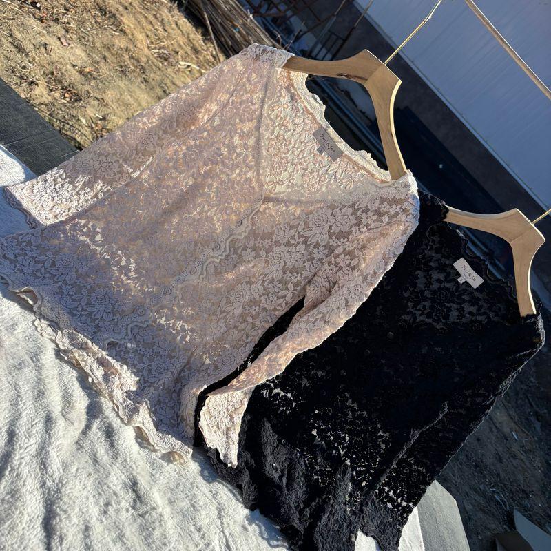 Оригинальный заказ! Внешняя торговля Женский V-образный вырез Весна и Лето Красивая кружевная вышивка Длинный рукав Кардиган Прозрачная Эластичная Приталенная футболка Elegance Green 2
Оригинальный заказ! Внешняя торговля Женский V-образный вырез Весна и Лето Красивая кружевная вышивка Длинный рукав Кардиган Прозрачная Эластичная Приталенная футболка Elegance Green 2