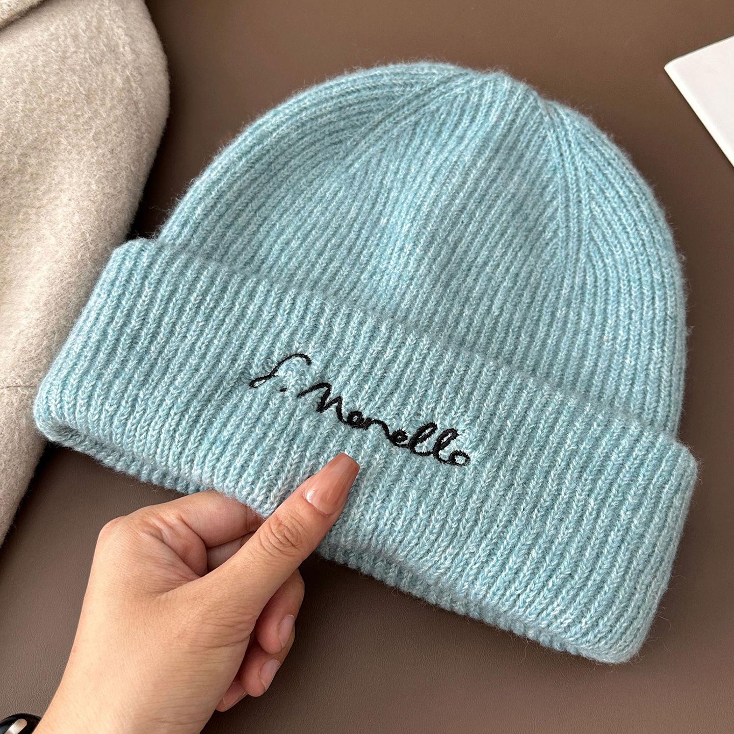 Korean simple solid color letter embroidery wool hat women s season travel versatile face small warm knitted hat One size fits all синій
Korean simple solid color letter embroidery wool hat women s season travel versatile face small warm knitted hat One size fits all синій