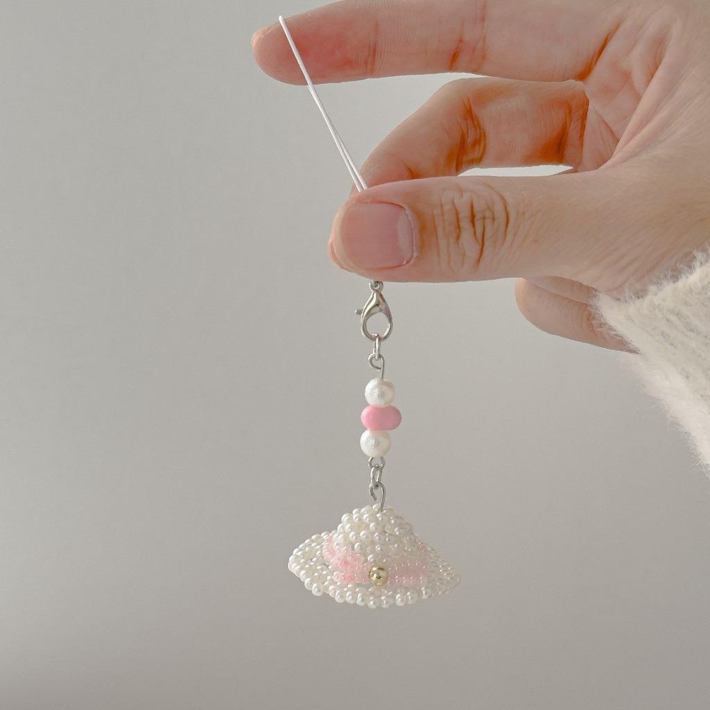 Handmade Key Chain Cute Phone Lanyard Bag Charm Handcrafted Hat Pendant For Daily Commute Key Organizer Phone Accessory
Handmade Key Chain Cute Phone Lanyard Bag Charm Handcrafted Hat Pendant For Daily Commute Key Organizer Phone Accessory