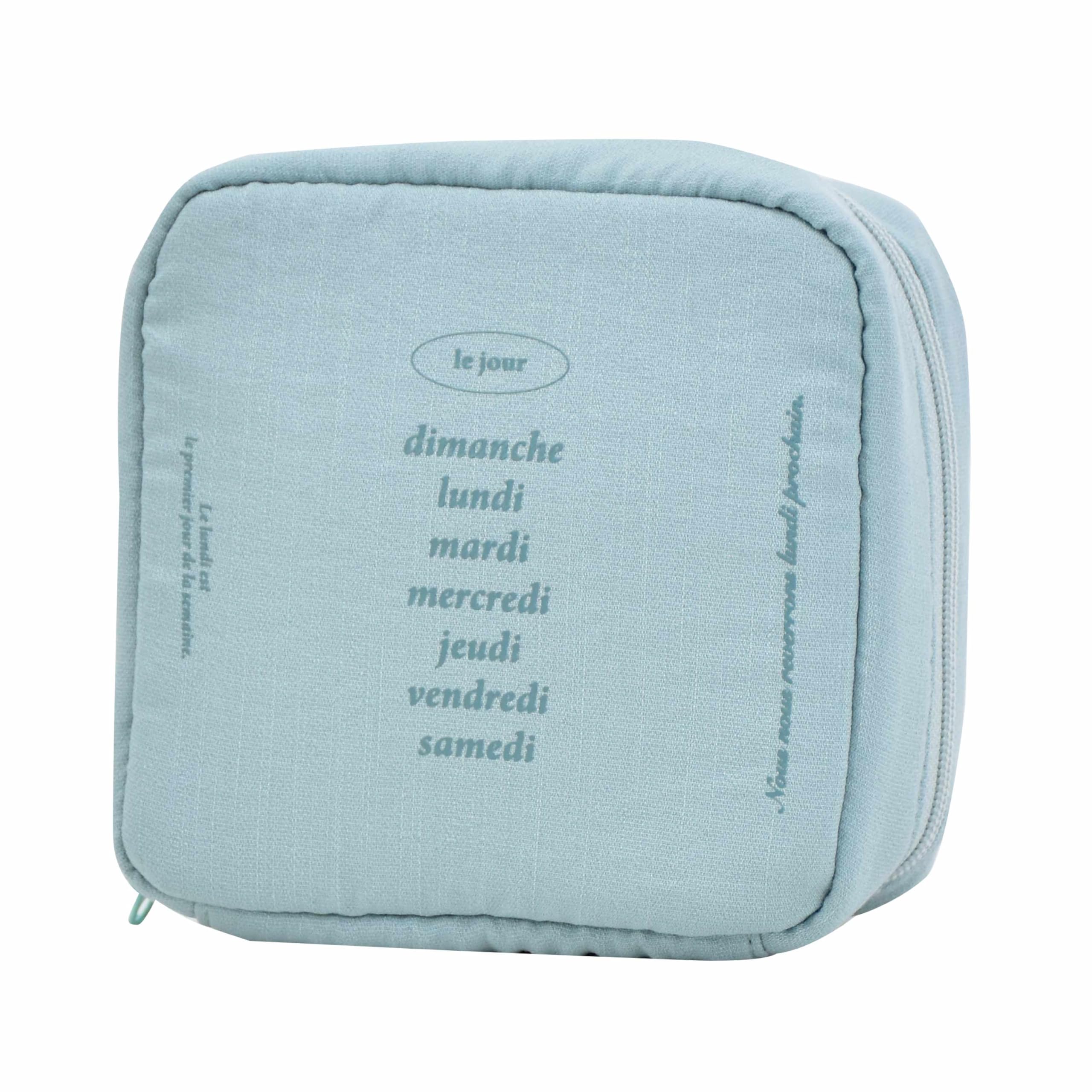 Travel Storage Stand Pouch avventura0038 PTR-30703 Mint
Travel Storage Stand Pouch avventura0038 PTR-30703 Mint