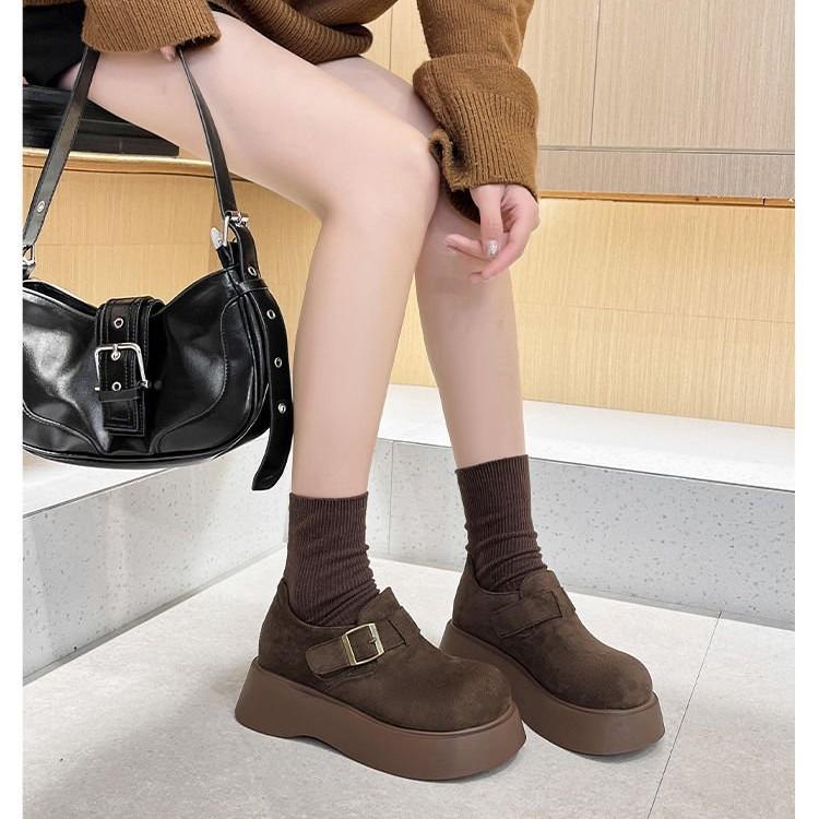 Бархатные туфли Birkenstocks на толстой подошве для женщин 2024 года для невысоких людей, которые увеличат свой рост, и хлопковые туфли с подошвой-маффином для сохранения тепла 35
Бархатные туфли Birkenstocks на толстой подошве для женщин 2024 года для невысоких людей, которые увеличат свой рост, и хлопковые туфли с подошвой-маффином для сохранения тепла 35