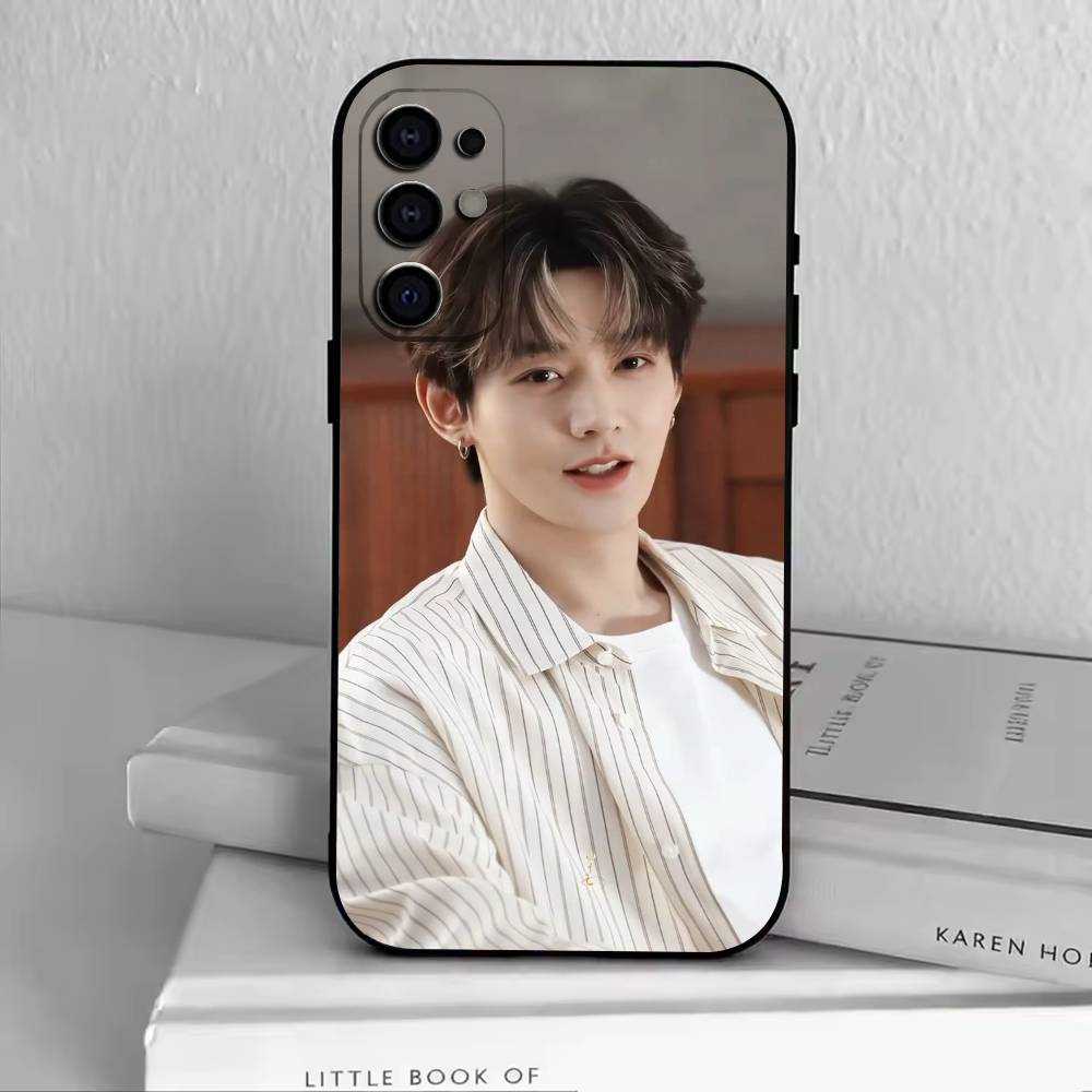 Charm Actor Deng Wei Phone Case For Samsung S25,S24,S21,S22,S23,S30,Ultra,S20,Plus,Fe,Lite,Note,10,Black Cover Samsung S25
Charm Actor Deng Wei Phone Case For Samsung S25,S24,S21,S22,S23,S30,Ultra,S20,Plus,Fe,Lite,Note,10,Black Cover Samsung S25