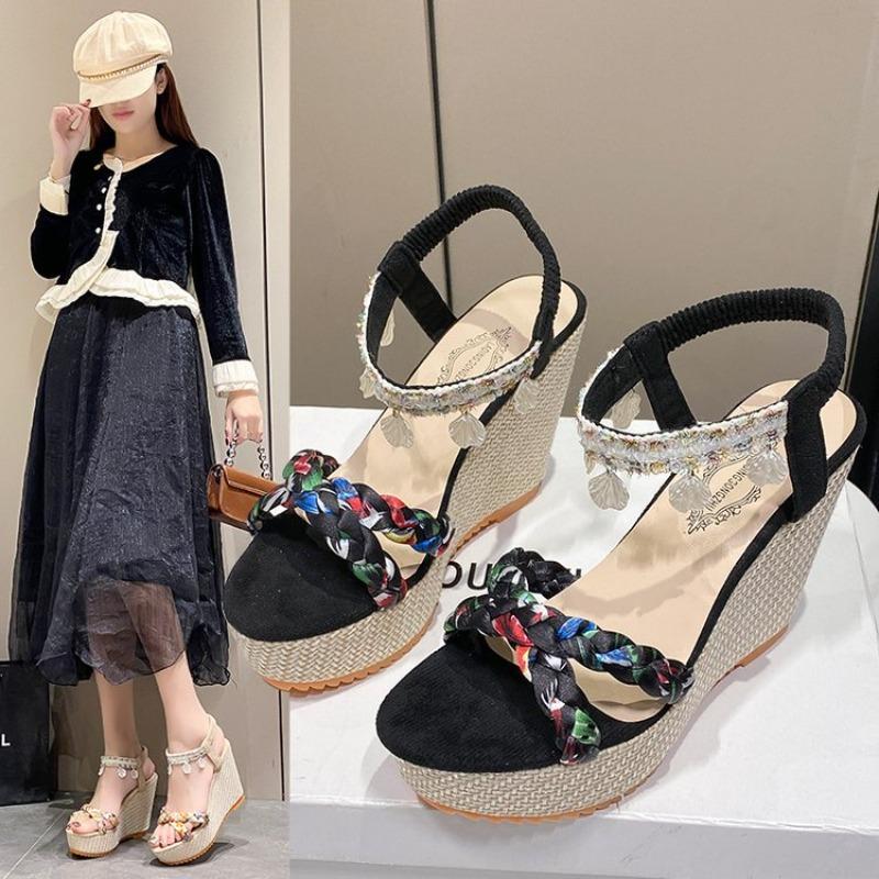 Women s Elastic Strap Wedge Sandals with Chain Tassel, Summer Beach Dress Shoes 42 чорний
Women s Elastic Strap Wedge Sandals with Chain Tassel, Summer Beach Dress Shoes 42 чорний