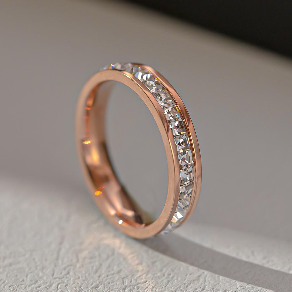 Корейское роскошное квадратное бриллиантовое звездное небо титановое стальное женское модное кольцо Size 9
Корейское роскошное квадратное бриллиантовое звездное небо титановое стальное женское модное кольцо Size 9