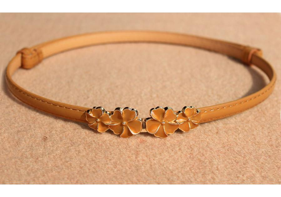 Women s Thin Leather Belt with Adjustable Metal Buckle and Floral Decoration 80-100 cm
Women s Thin Leather Belt with Adjustable Metal Buckle and Floral Decoration 80-100 cm
