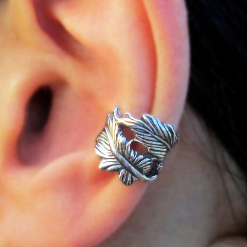 Huitan 2023 Trendy Women Ear Cuffs Earrings Fake Piercing Versatile Fashion Clip on Earrings Fancy Gift Modern Zircon Drop Ship
Huitan 2023 Trendy Women Ear Cuffs Earrings Fake Piercing Versatile Fashion Clip on Earrings Fancy Gift Modern Zircon Drop Ship