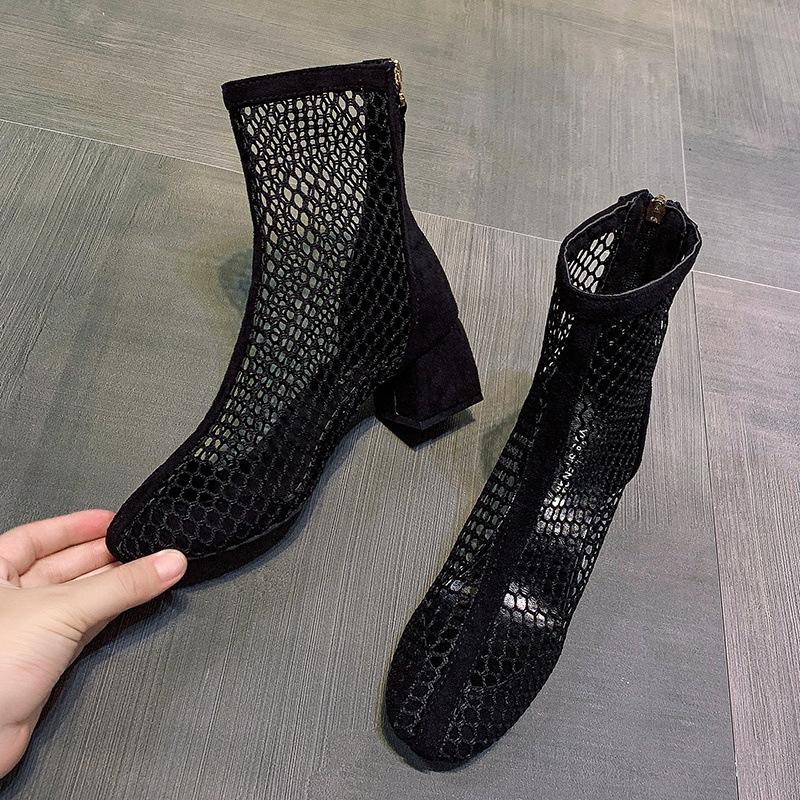 Сетчатые полые ботинки женские 2025 новые летние дышащие ботильоны интернет-знаменитости на тонком каблуке, черные ботильоны на толстом каблуке, короткие ботинки, крутые ботинки 38 чёрный
Сетчатые полые ботинки женские 2025 новые летние дышащие ботильоны интернет-знаменитости на тонком каблуке, черные ботильоны на толстом каблуке, короткие ботинки, крутые ботинки 38 чёрный