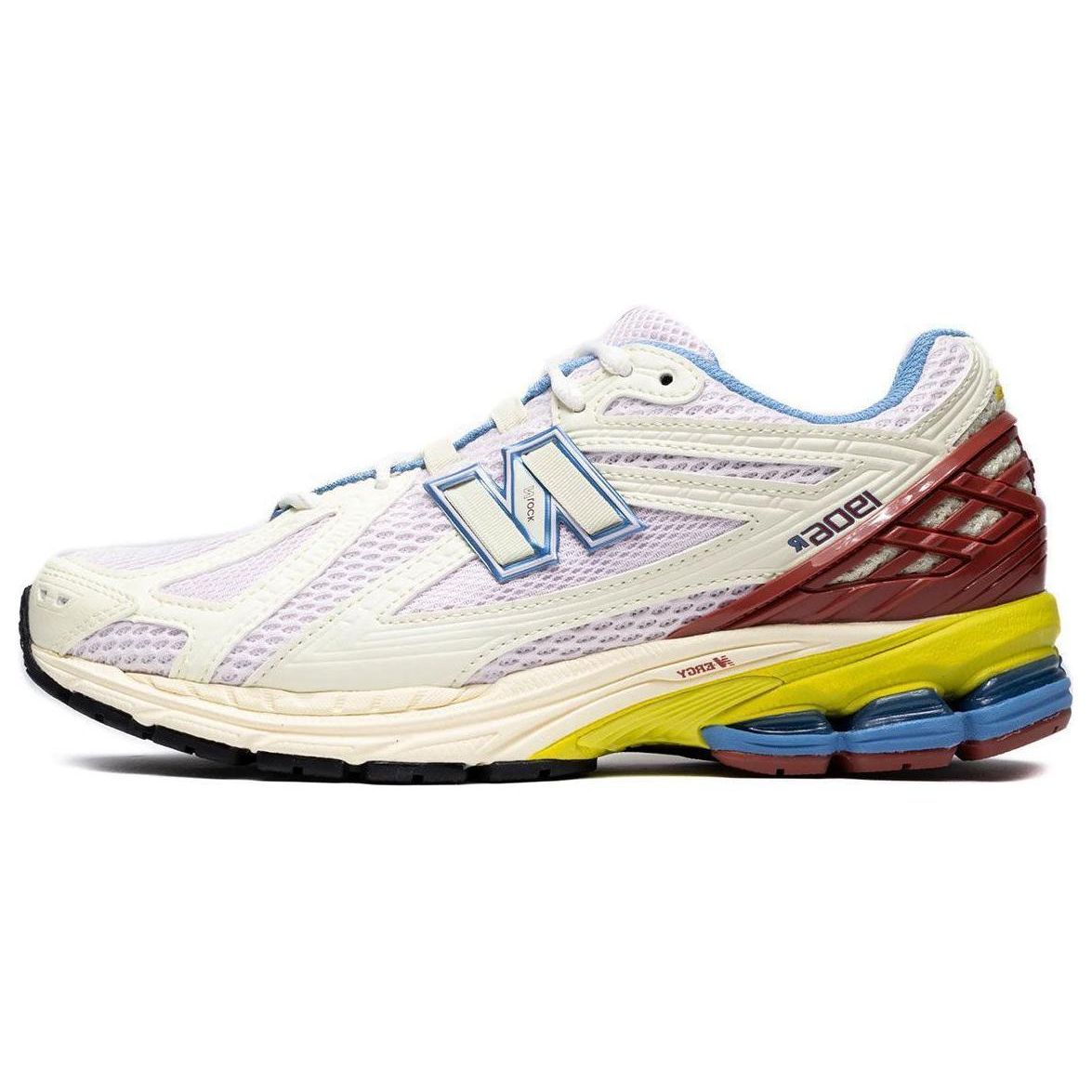 New Balance 1906R Dawn Glow Tamarind Мужские кроссовки Кремово-голубые-Laguna M1906RVB
New Balance 1906R Dawn Glow Tamarind Мужские кроссовки Кремово-голубые-Laguna M1906RVB