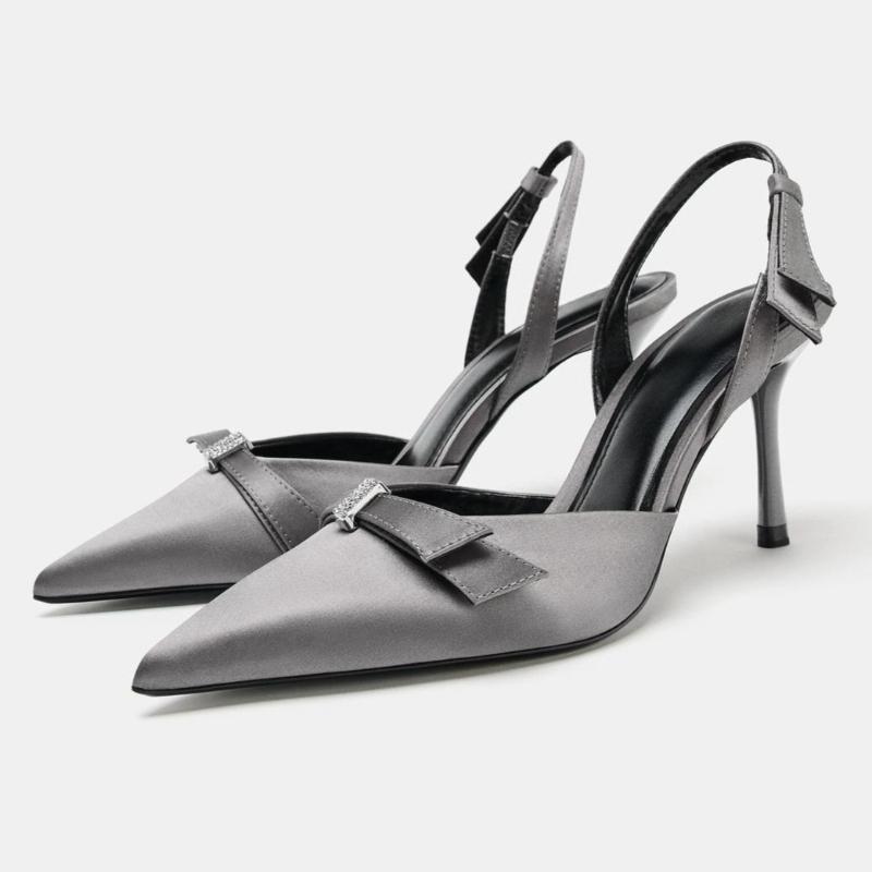 Shiny Rhinestone Decorated High Heels Women Luxury Bow Slingback Designer Shoes Elegant Pointed Toe Back Strap Stiletto Sandals 39 сірий колір
Shiny Rhinestone Decorated High Heels Women Luxury Bow Slingback Designer Shoes Elegant Pointed Toe Back Strap Stiletto Sandals 39 сірий колір