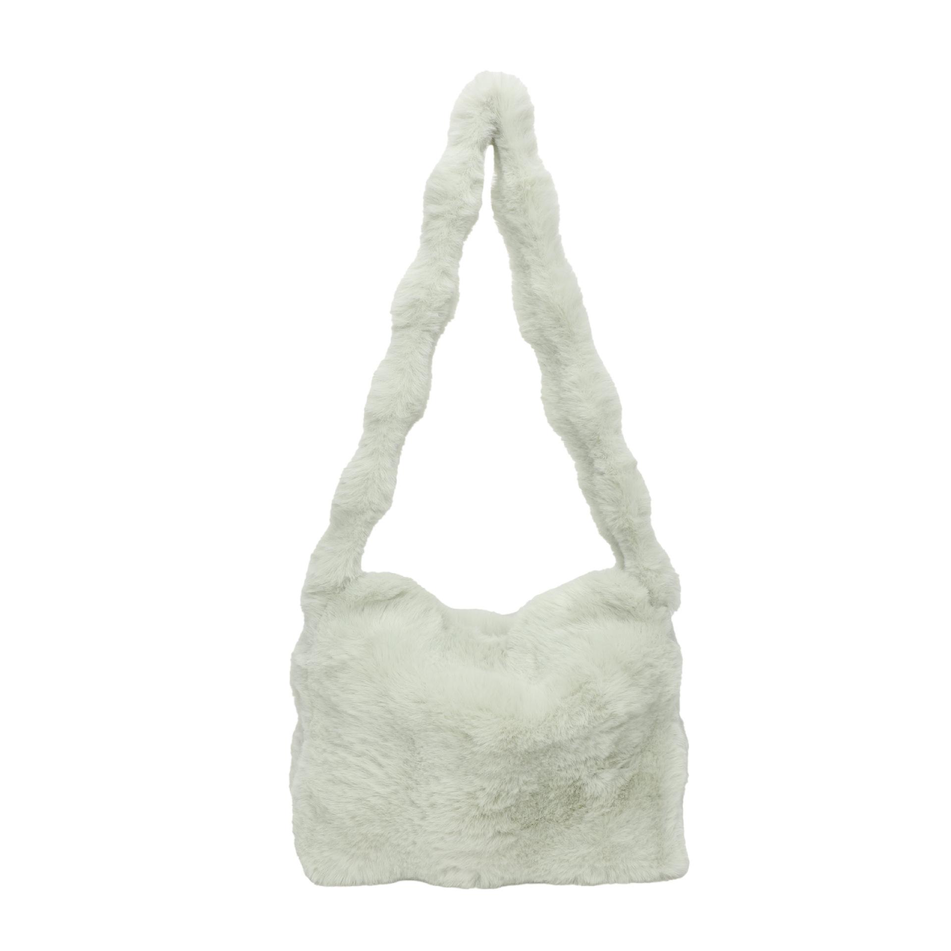 Three Dimensial Fashiable Crossbody Bag Stylish Large Capacity Shoulder Bag with Plush Texture Tote Bag зелёный
Three Dimensial Fashiable Crossbody Bag Stylish Large Capacity Shoulder Bag with Plush Texture Tote Bag зелёный