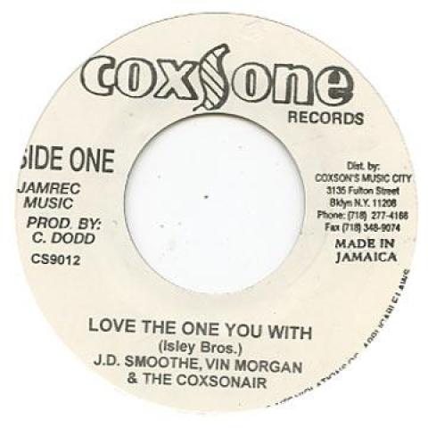 7inch Record JD SMOOTH, VIN MORGAN, COXSONAIR - Love The One You With / Love The On Studio One 1998 Jamaica Reggae, Ska & Dub
7inch Record JD SMOOTH, VIN MORGAN, COXSONAIR - Love The One You With / Love The On Studio One 1998 Jamaica Reggae, Ska & Dub