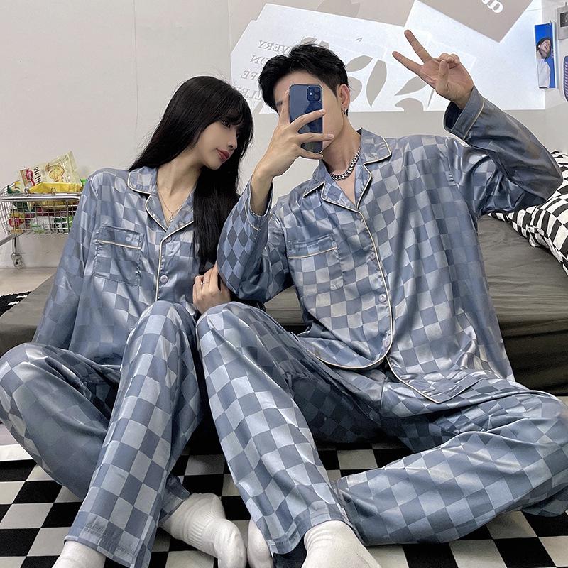 Пижамный комплект из жаккардовой ткани Ice Silk Plaid — мужской и женский кардиган с длинными рукавами и брюки Men s XXL
Пижамный комплект из жаккардовой ткани Ice Silk Plaid — мужской и женский кардиган с длинными рукавами и брюки Men s XXL