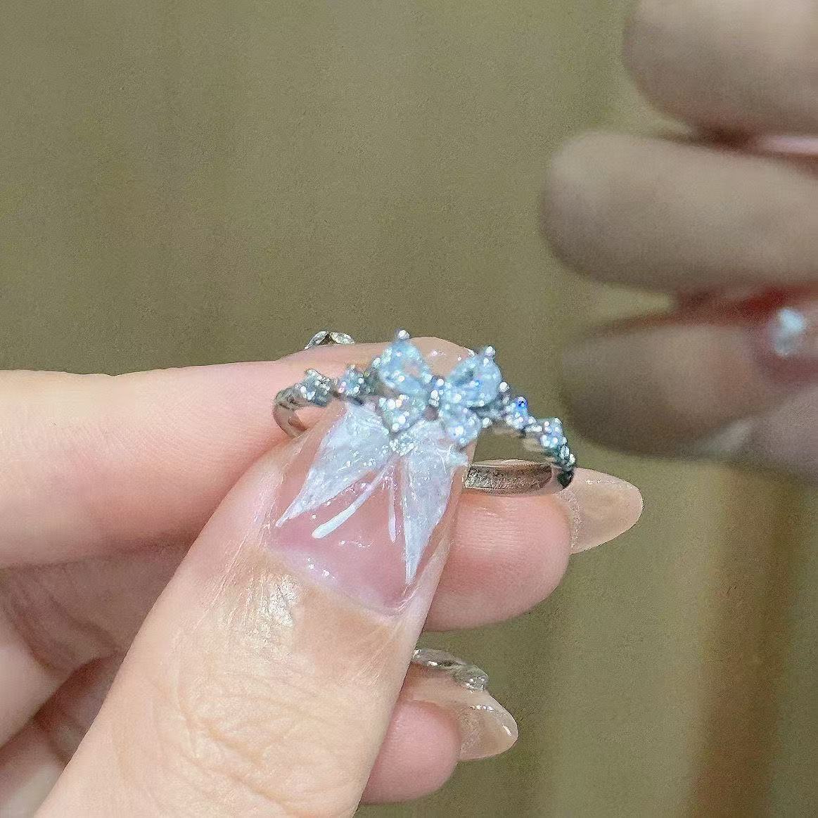 Fashion Bowknot Zircon Rings for Women Girls Luxury Geometric Metal Open Rings Y2K 2000S Good Friend Jewelry Gifts Accessories
Fashion Bowknot Zircon Rings for Women Girls Luxury Geometric Metal Open Rings Y2K 2000S Good Friend Jewelry Gifts Accessories