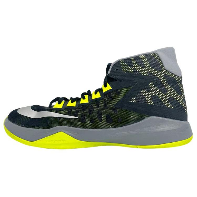 Nike Zoom Devosion Black Volt 844592-002 40
Nike Zoom Devosion Black Volt 844592-002 40