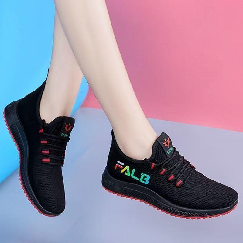 Shoes new spring and summer breathable walking shoes soft sole non-slip mother casual sports shoes student shoes 40
Shoes new spring and summer breathable walking shoes soft sole non-slip mother casual sports shoes student shoes 40