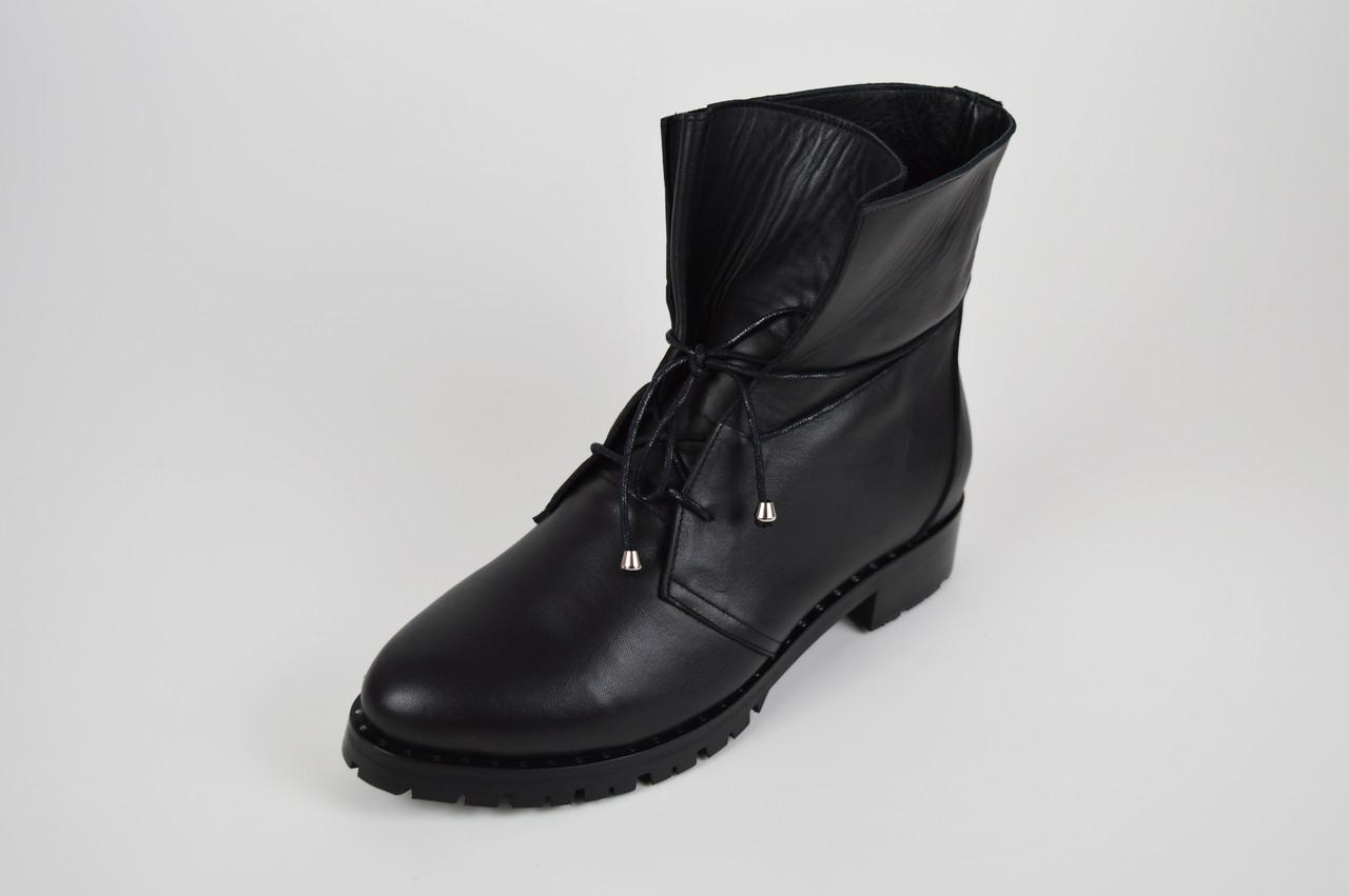 Черевики Evromoda 534 41 Чорна шкіра 41 чорний
Черевики Evromoda 534 41 Чорна шкіра 41 чорний