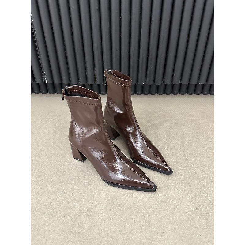 Sheepskin version pointed elastic high-heeled boots women s rear zipper temperament black short boots thick heel fashion bare boots 40
Sheepskin version pointed elastic high-heeled boots women s rear zipper temperament black short boots thick heel fashion bare boots 40