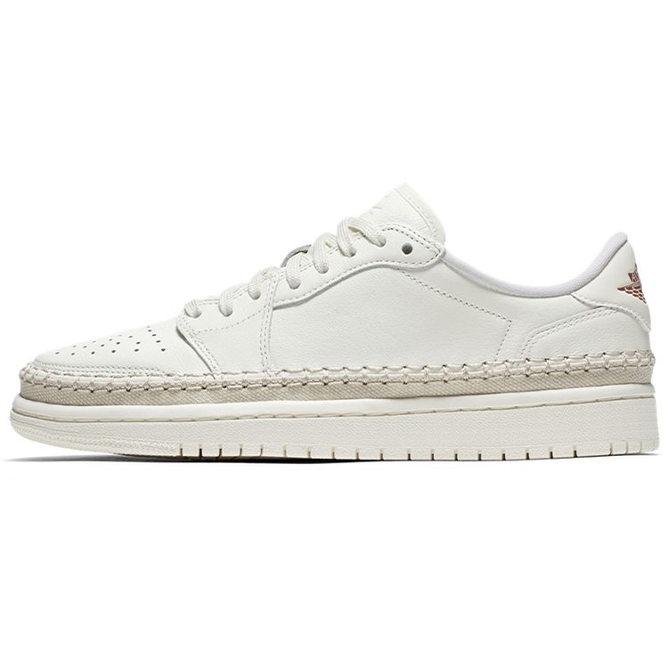 Air Jordan 1 Retro Low NS Sail Женские кроссовки Белый металлик-красно-бронзовый AO1935-109
Air Jordan 1 Retro Low NS Sail Женские кроссовки Белый металлик-красно-бронзовый AO1935-109