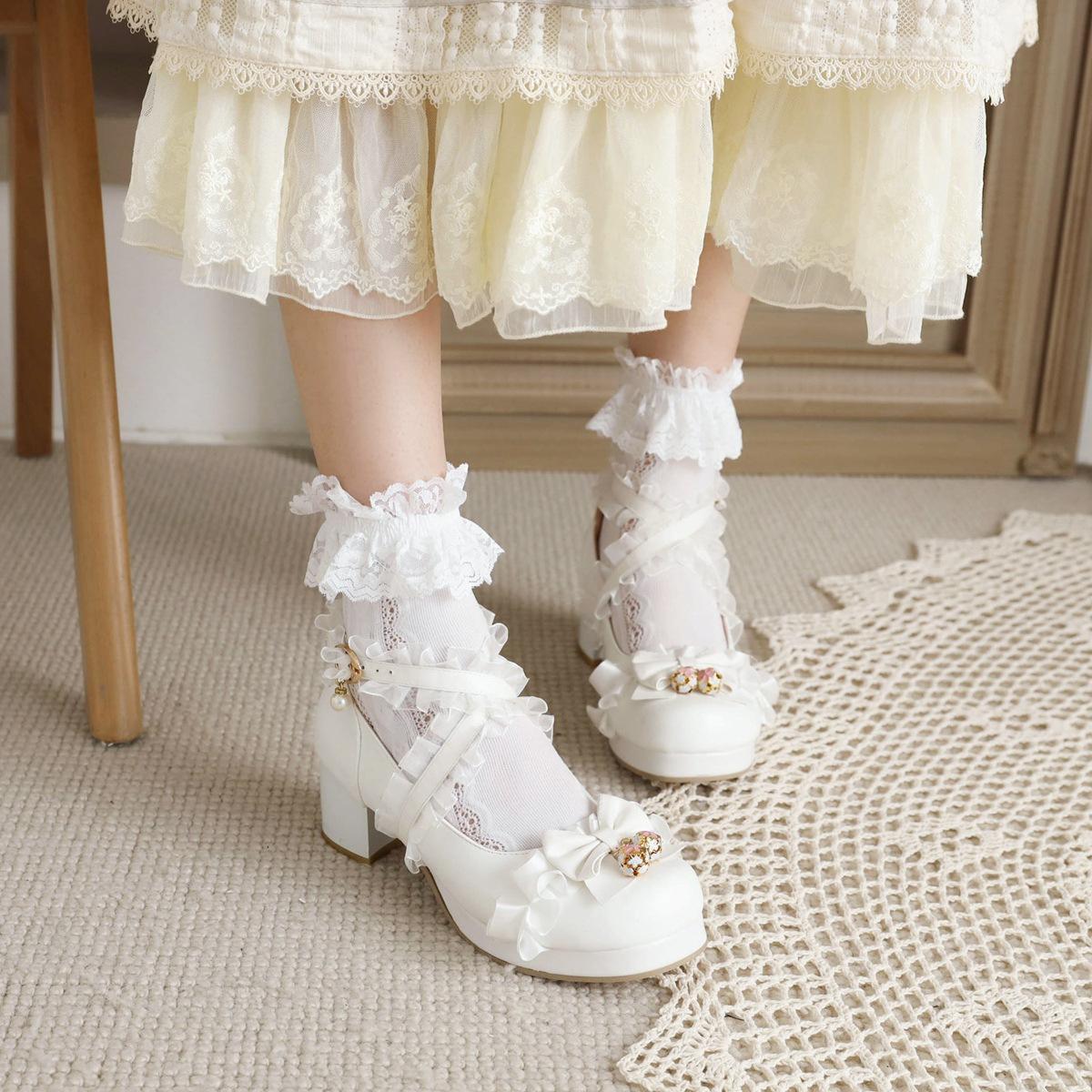 Factory direct sales new spring and autumn lace cross strap college department single shoes Lolita style 34 чорний
Factory direct sales new spring and autumn lace cross strap college department single shoes Lolita style 34 чорний
