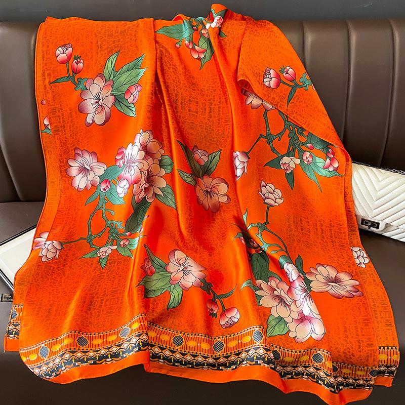 Роскошный брендовый шелковый шарф для женщин, модный принт, большой платок, атласная повязка на голову, хиджаб, тюрбан, платок, летний пляжный палантин, бандана One Size
Роскошный брендовый шелковый шарф для женщин, модный принт, большой платок, атласная повязка на голову, хиджаб, тюрбан, платок, летний пляжный палантин, бандана One Size