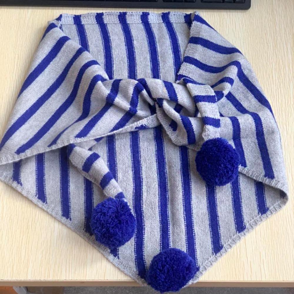 Thicken Triangular Knitted Shawl Long Winter Cashmere Scarves Classic Stripe Scarf Girl синій
Thicken Triangular Knitted Shawl Long Winter Cashmere Scarves Classic Stripe Scarf Girl синій