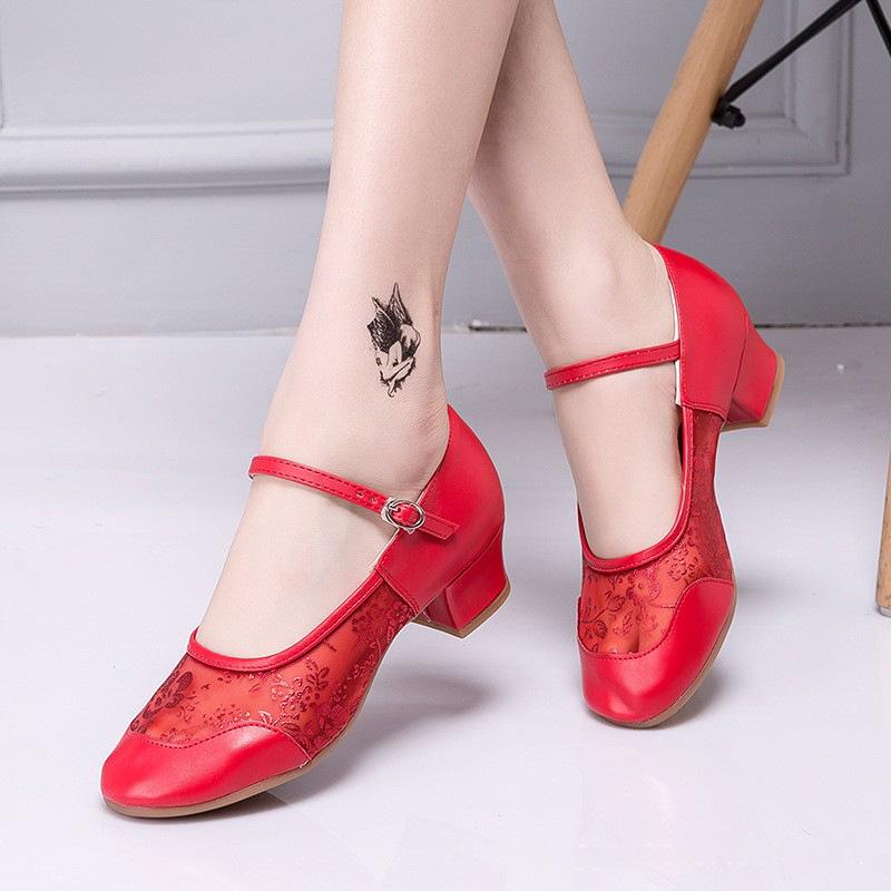 2025 new mesh square dance shoes dance shoes women s soft-soled dance shoes dance shoes practice Latin dance shoes mother shoes 42 золотий
2025 new mesh square dance shoes dance shoes women s soft-soled dance shoes dance shoes practice Latin dance shoes mother shoes 42 золотий