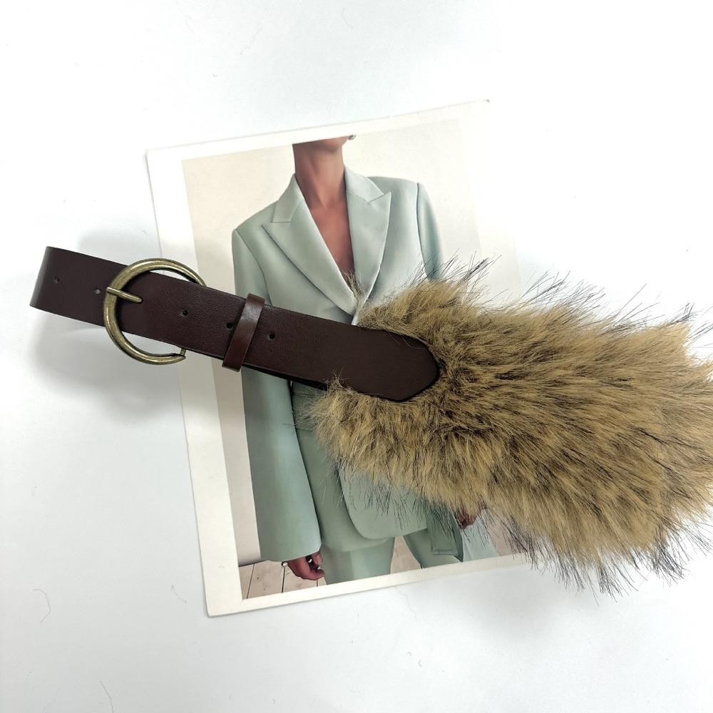 Vintage Trendy Design Faux Fur Belts Punk Y2K Furry Splicing Belt All-match Waist Belts Women Fashion кавовий
Vintage Trendy Design Faux Fur Belts Punk Y2K Furry Splicing Belt All-match Waist Belts Women Fashion кавовий