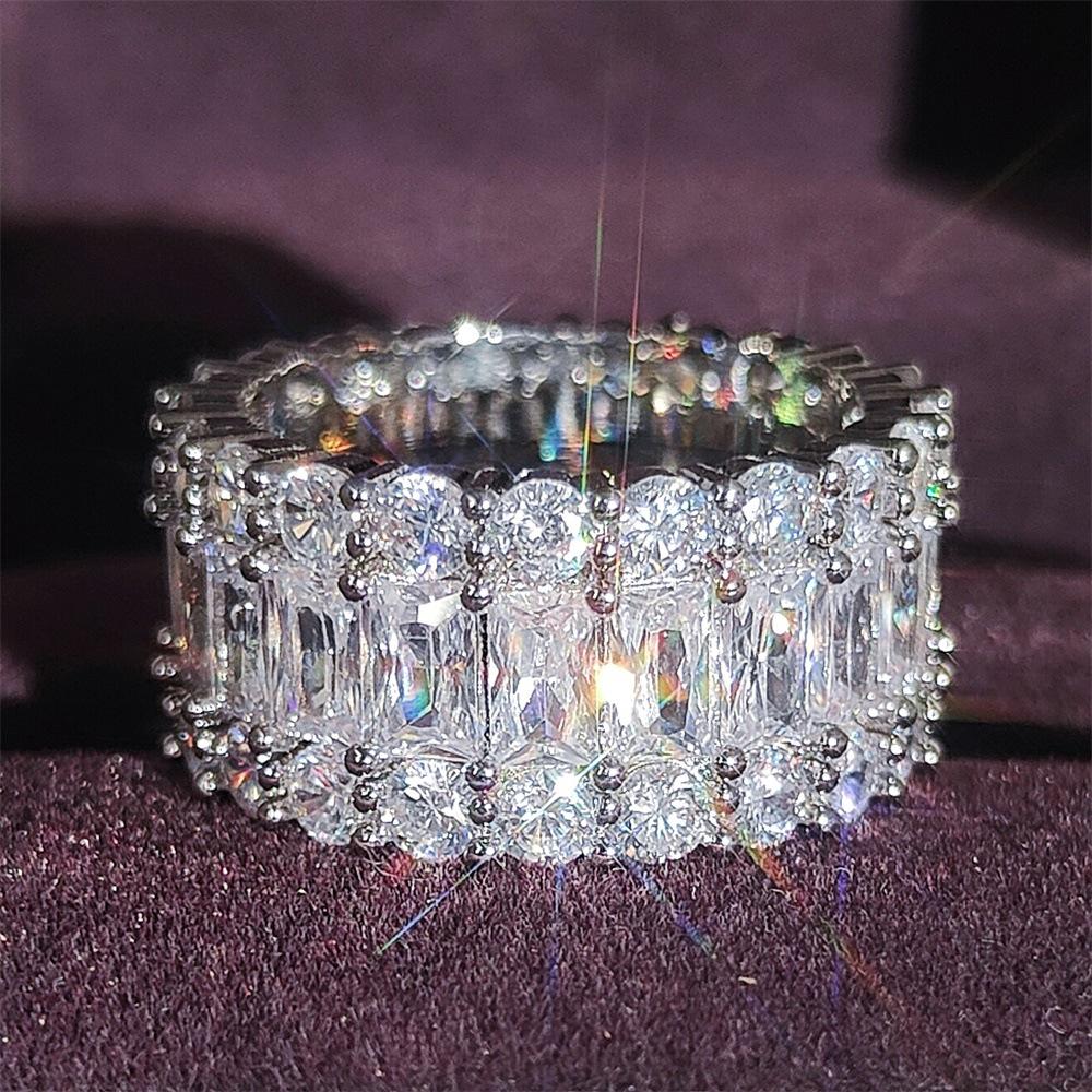 Элегантное женское кольцо с цирконием - Micro Pave Crystal Band R6136 Size 10 белый
Элегантное женское кольцо с цирконием - Micro Pave Crystal Band R6136 Size 10 белый