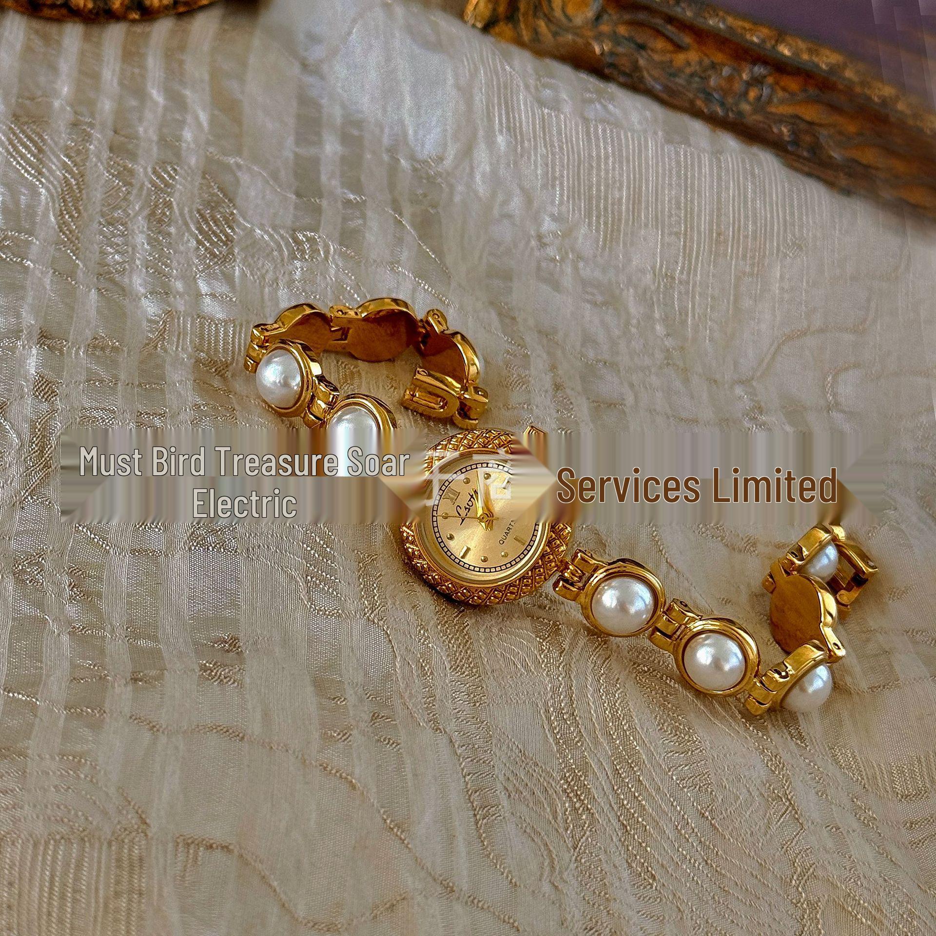 Vintage Light Luxury Pearl Bracelet Women s Watch
Vintage Light Luxury Pearl Bracelet Women s Watch
